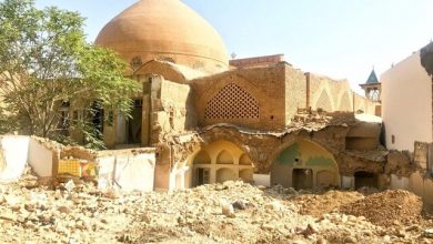 تصویر چشم مسجد رحیم خان کور شد