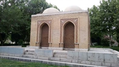 تصویر غربت غمگسار آرامگاه پوپ در اصفهان