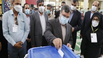 تصویر دکتر همتی: مردم برای سربلندی جمهوری اسلامی ایران به پای صندوق های رأی آمده‌اند