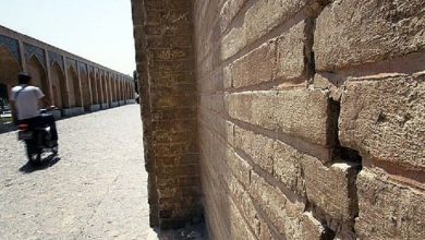 تصویر فرونشست در یک قدمی میراث فرهنگی؛ زنگ خطر برای بناهای تاریخی اصفهان