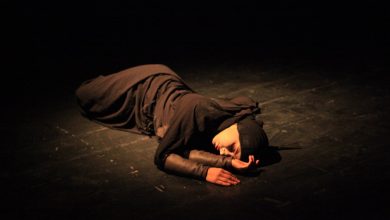 تصویر تئاتر«دگردیسی شاعرانه یک گیشا»از هرمزگان به جشنواره فجر راه یافت